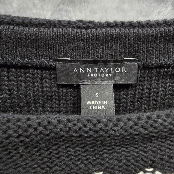 Ann Taylor Women Small Sweater 100% Cotton Black White Knit Pullover Cozy Casual - Picture 2 of 5